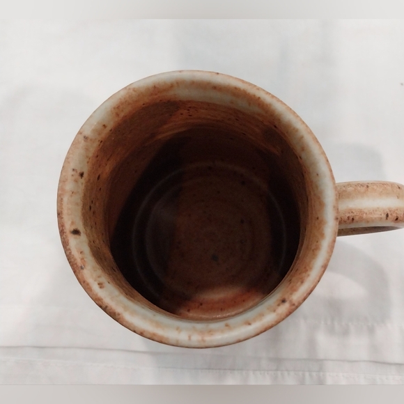 Artist Signed Handcrafted Brown Pottery Mug - Picture 3 of 11